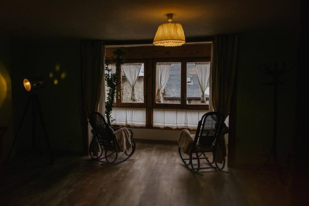 Casa Rural Valle De Tena 萨连特加列戈 外观 照片