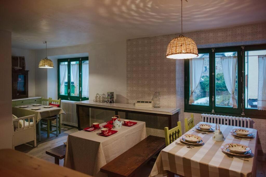 Casa Rural Valle De Tena 萨连特加列戈 外观 照片