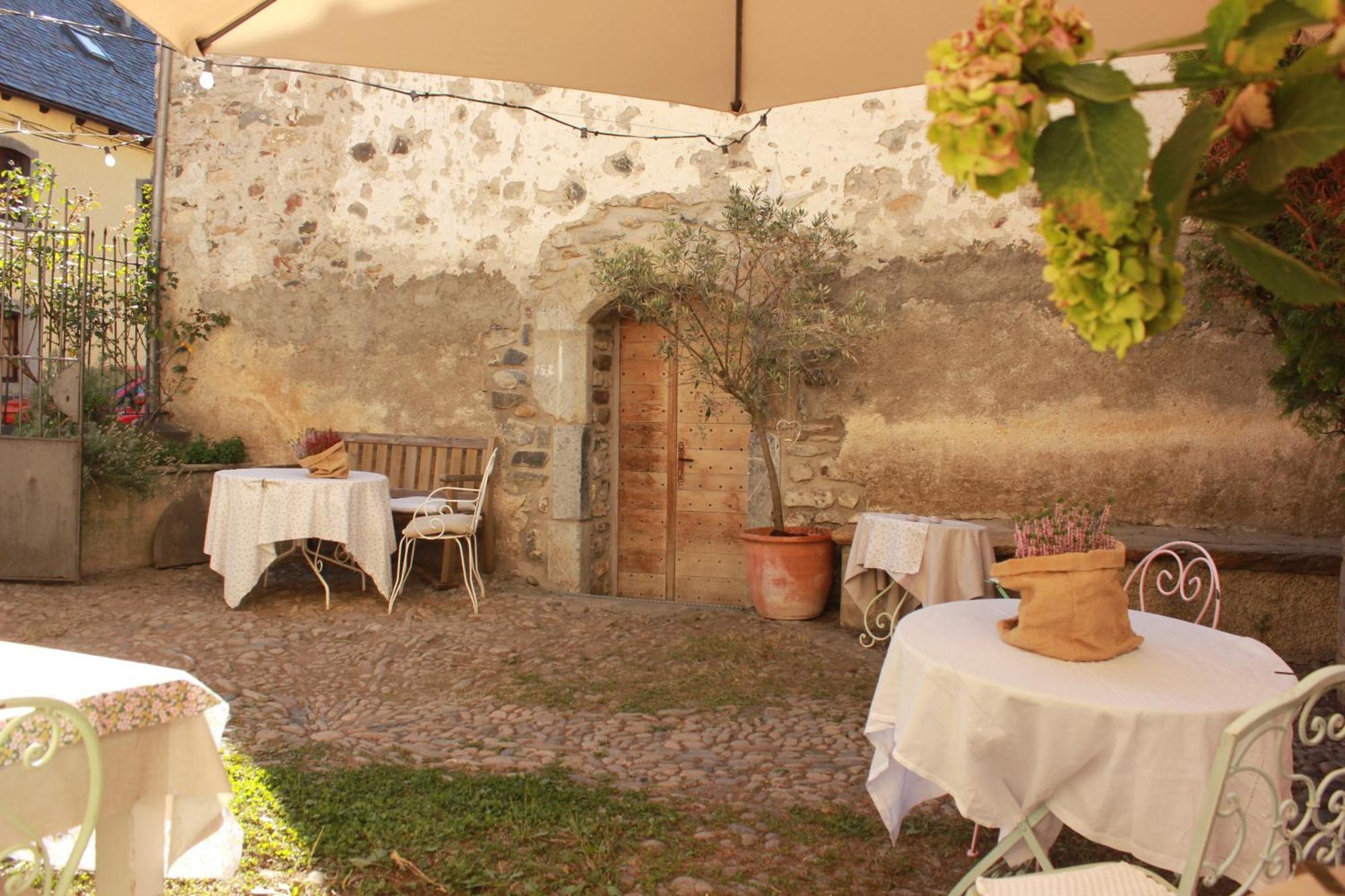 Casa Rural Valle De Tena 萨连特加列戈 外观 照片