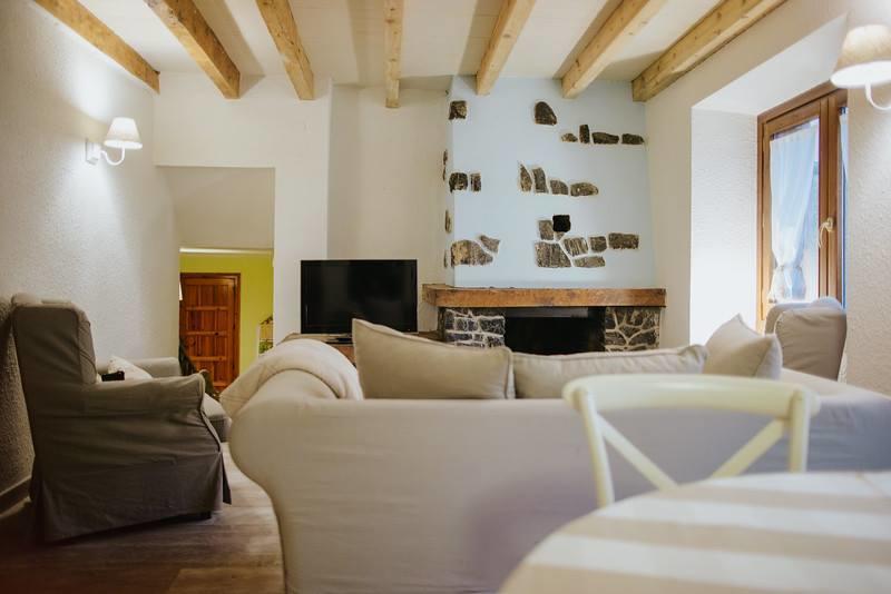 Casa Rural Valle De Tena 萨连特加列戈 外观 照片