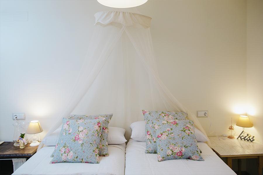 Casa Rural Valle De Tena 萨连特加列戈 外观 照片