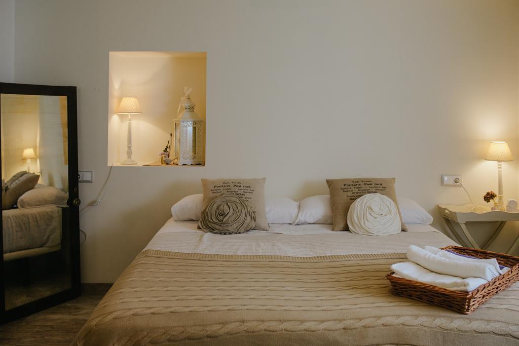 Casa Rural Valle De Tena 萨连特加列戈 外观 照片